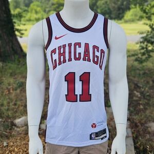 nwot Unisex Chicago Bulls DeMar DeRozan Nike 22/23 Swingman Jersey City Edition